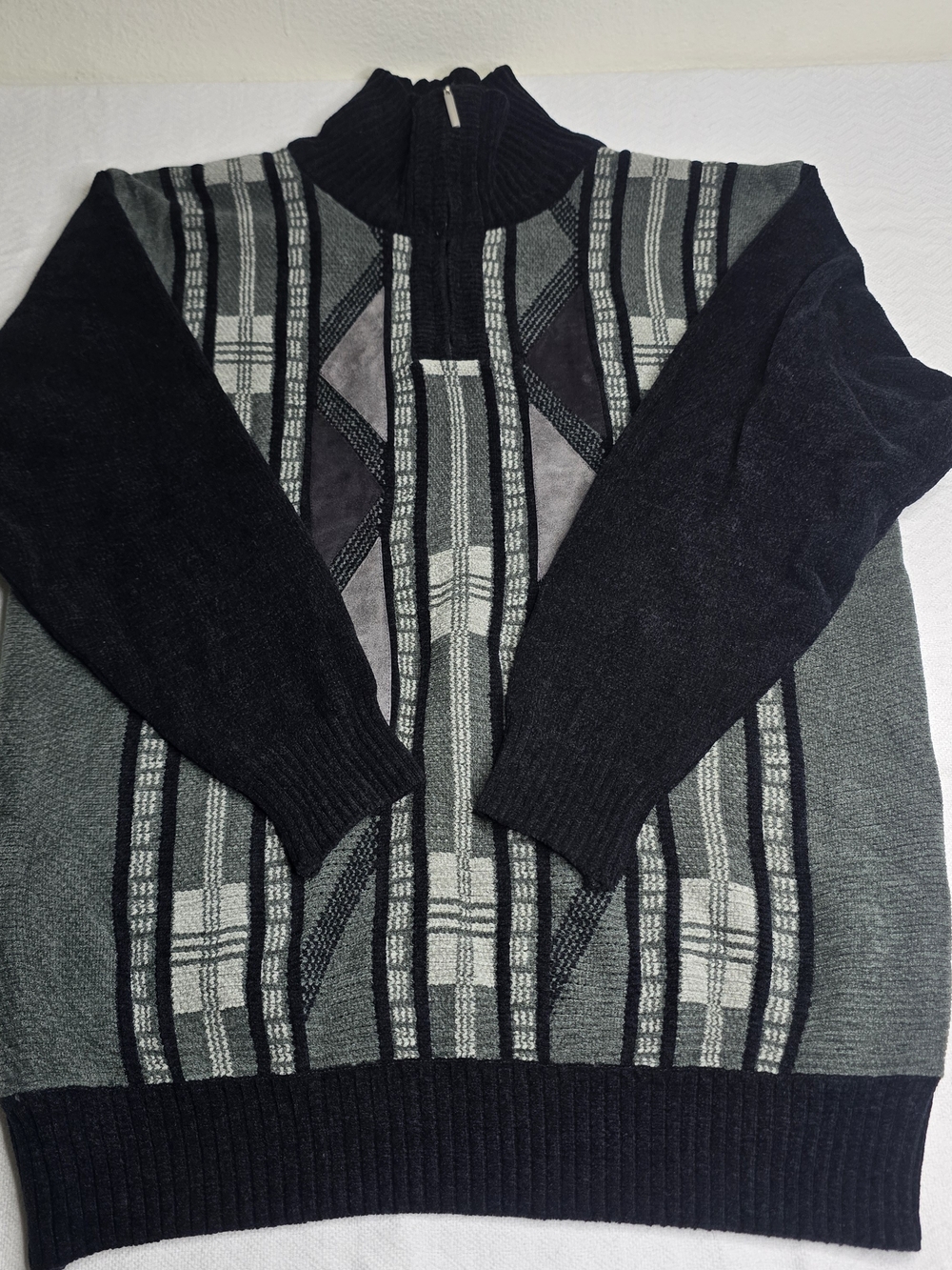 Seventh Avenue Men's Quarter Zip Sweater Size M Gray Black Geometric Knit Pullov